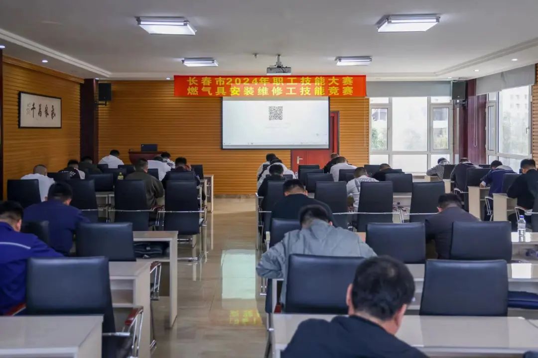 1729042110109404.jpg 1729042110109404.jpg